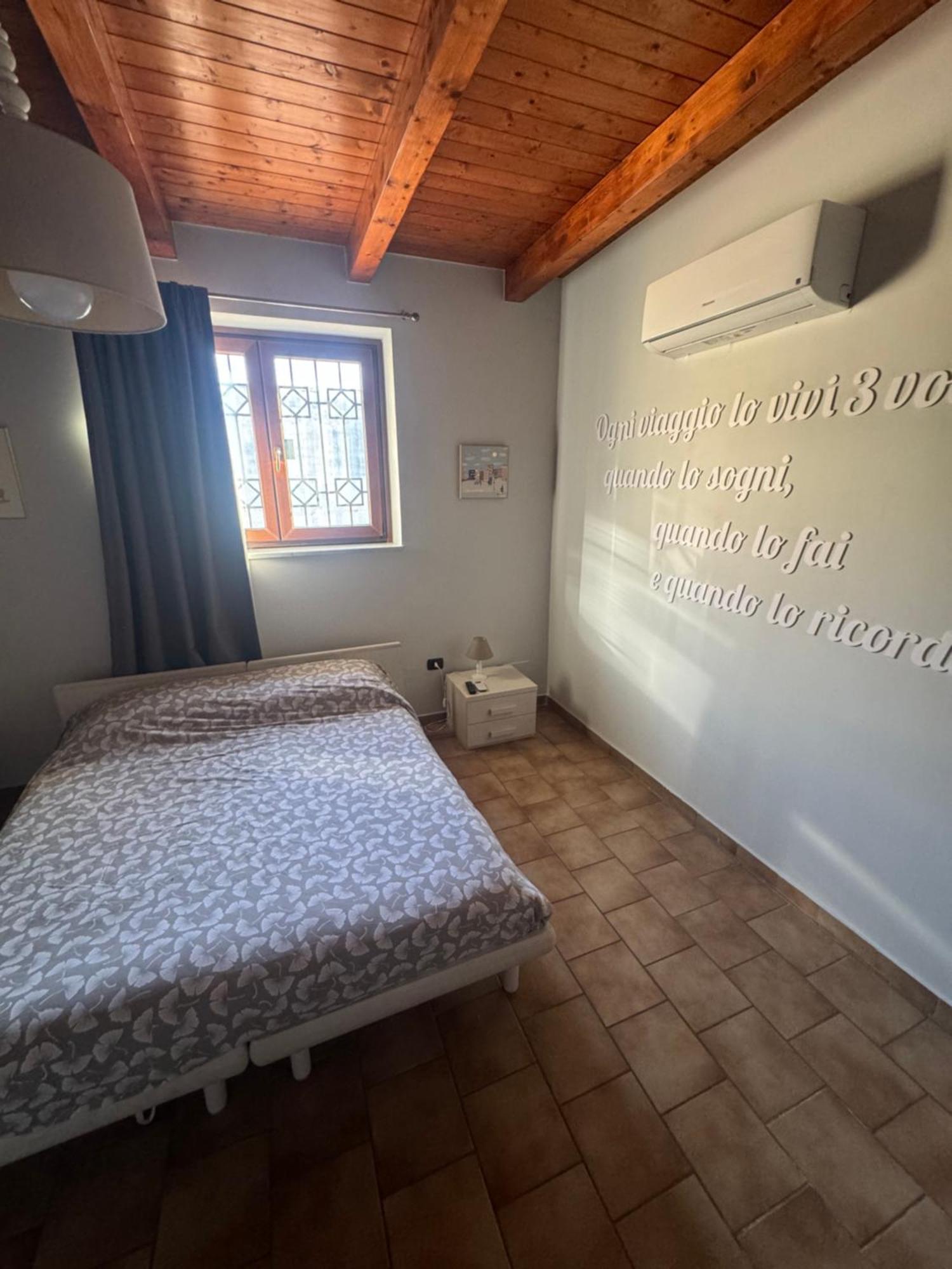 Nonna Laura Bed & Breakfast Помпей Екстериор снимка