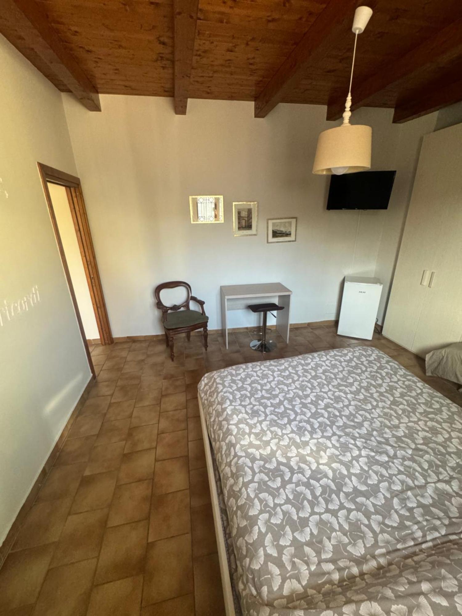 Nonna Laura Bed & Breakfast Помпей Екстериор снимка